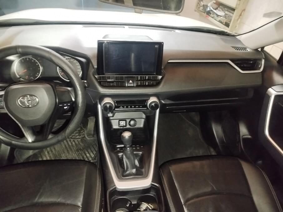 TOYOTA RAV4 2023 47.000 Kms.